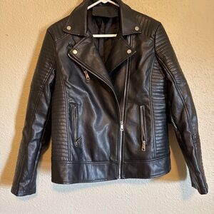 Black Women’s Pleather Jacket for Effortless Style